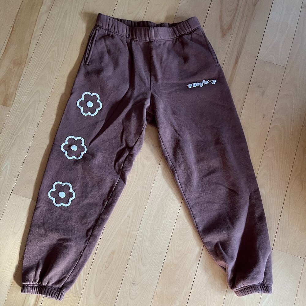 Playboy PacSun Flower Camp Classic Sweatpants, size small